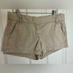 Womens J. Crew Khaki Broken-In Classic Twill Cotton Chino Shorts Size 6